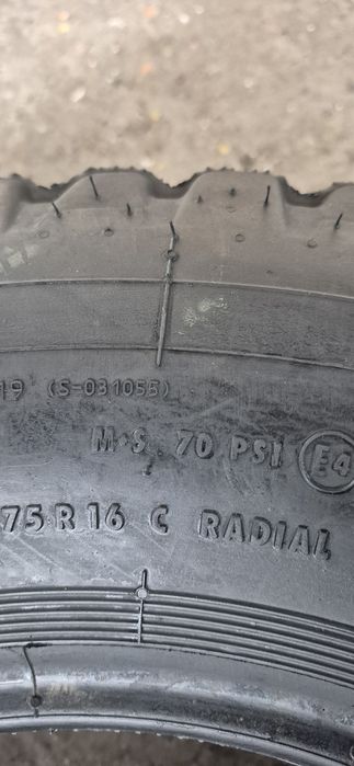 4 anvelope noi M+S Continental 225/75/16 C,dot 2021.Pretul este pe buc