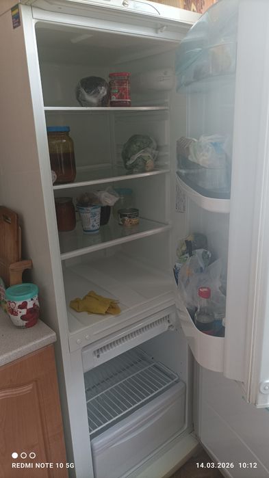 Отдам Холодильник Стинол