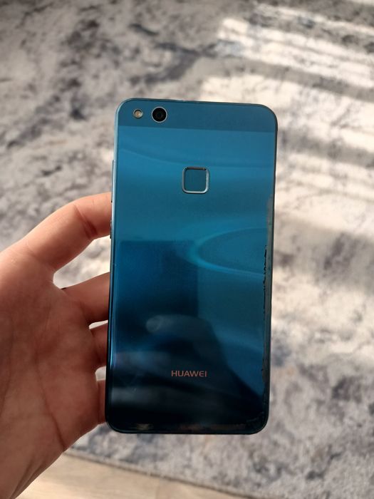 Хуавей пи 10 лайт