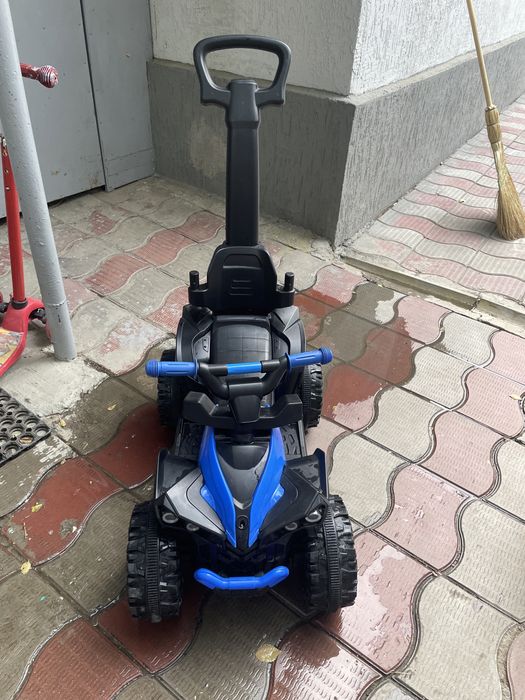 Квадроцикл детский