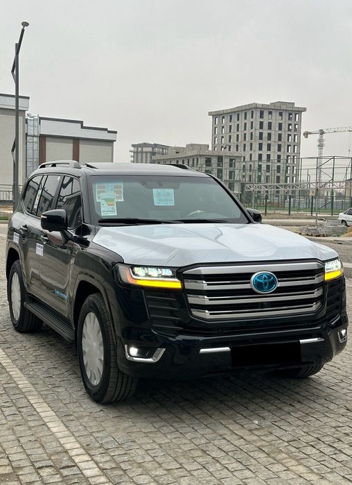 Toyota Land Cruiser Prado 300 VX 4 L Mator