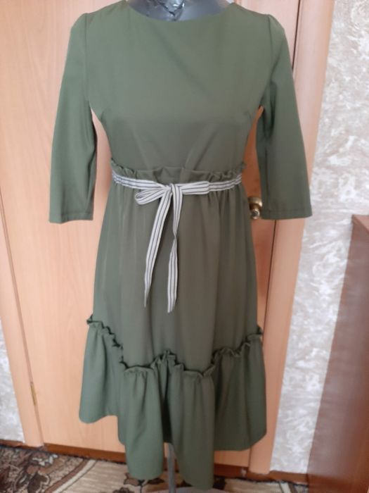Платья  44  46 размер