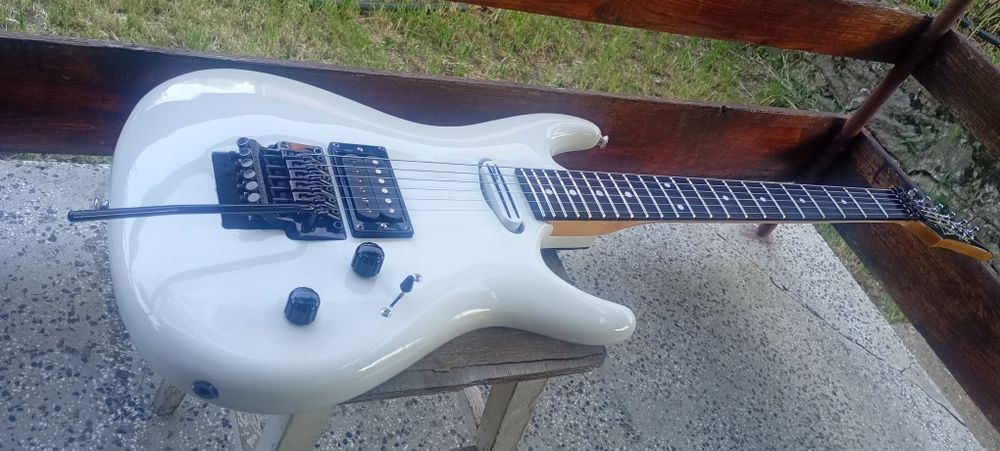 Ibanez 540 Radius. Електрическа китара