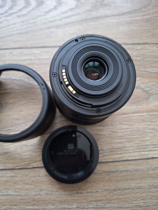Obiectiv Canon 10-18mm ll + parasolar si filtru UV