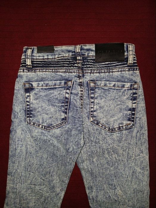 Из США, стильные и удобные джинсы от бренда STEVE'S JEANS