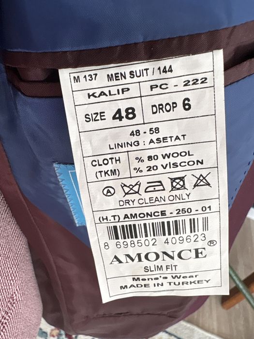 Тройка костюм продам