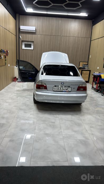 Bmw E39.