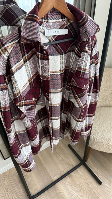 IRO Hatik карирана риза букле