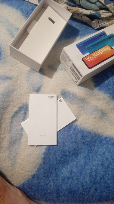 Продам телефон Redmi 9a