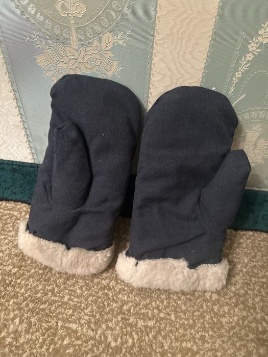 Продам мужские варежки