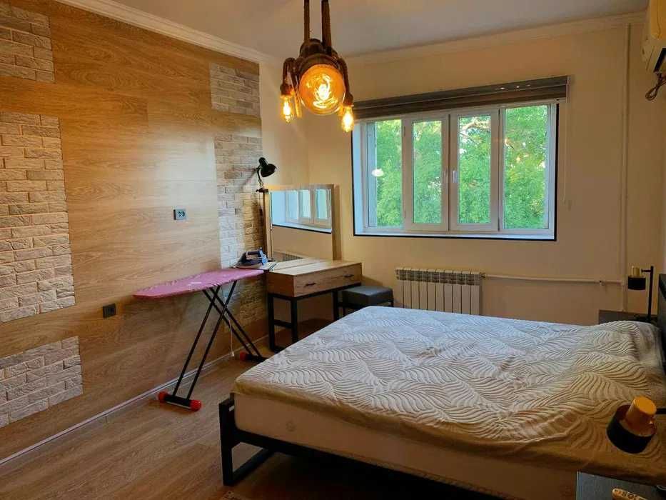 Ойбек метро 3 комнат Аренда Мирабад цум Тараса шевченко ЧИСТАЯ