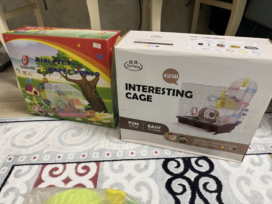 Продам клетки для хомяков