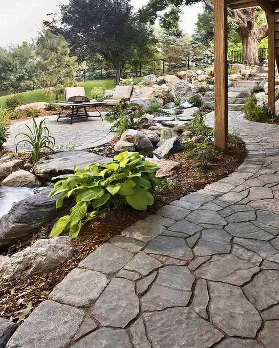 Плитняк: Совершенство Природы в Вашем Дворе