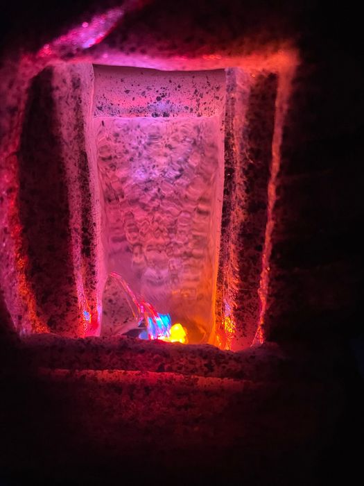 Лампа с водопад с променящи цветове