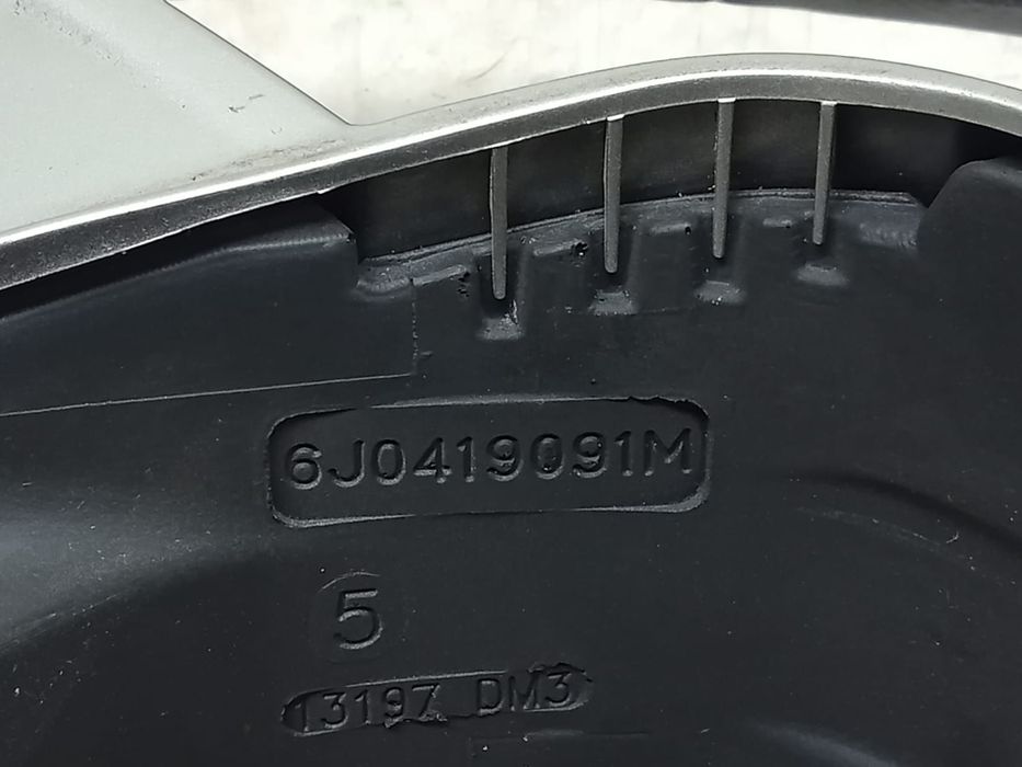 Volan in 3 spite 6j0419091m Seat Ibiza 4 6J [2008 - 2012] 1.6 tdi CAY