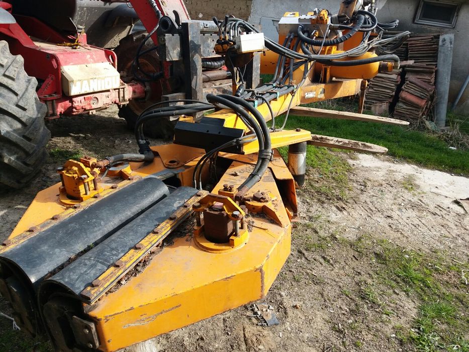 Машина за раздрусване,брулене,бране на овощни дървета