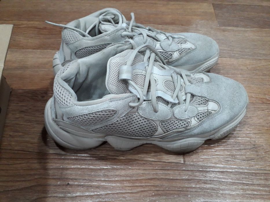 Обувь кроссовки стильные