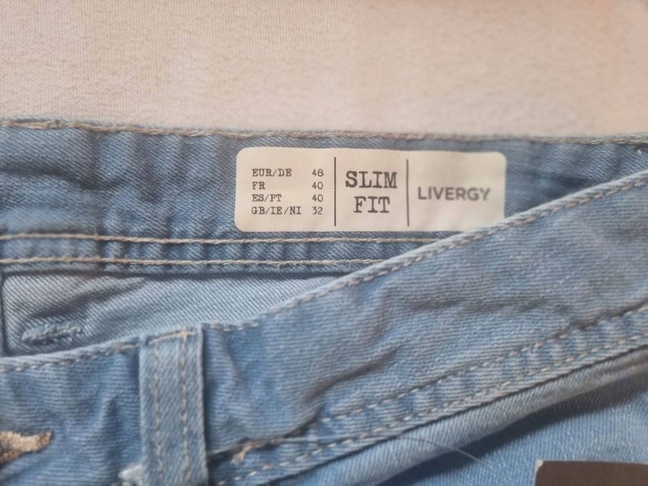 Pantaloni scurti barbati