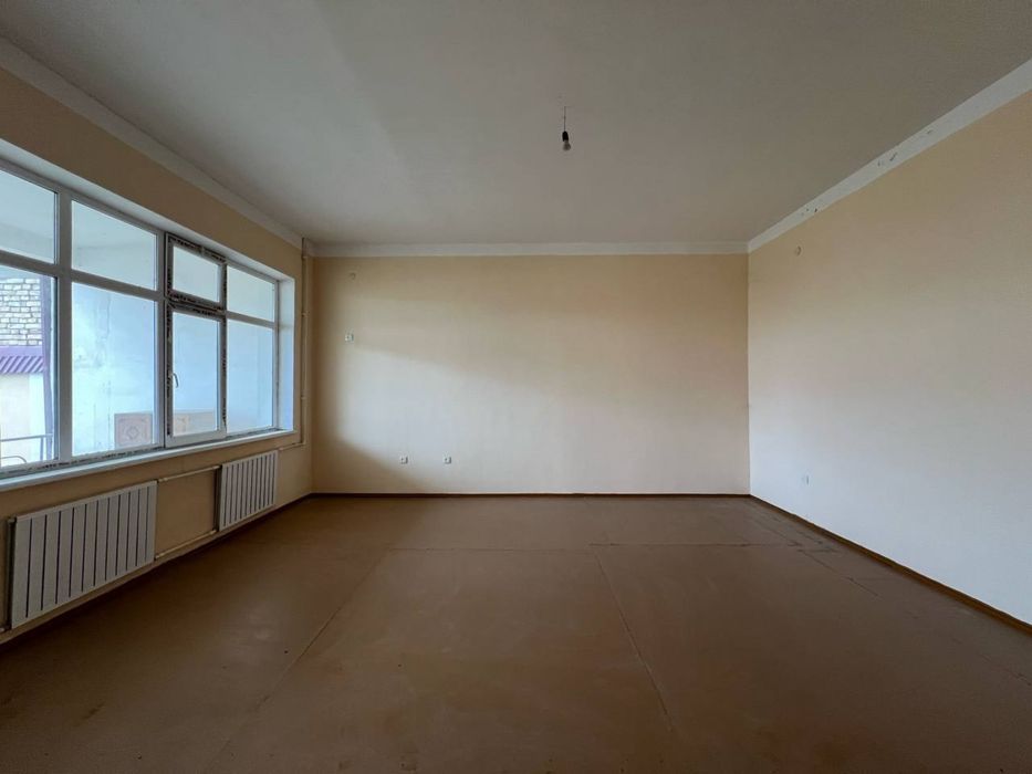 Arzon boldi 6 sotuqli tayyor kotedj sotiladi