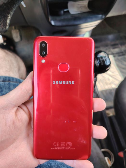 Продаётся телефон Samsung A10S