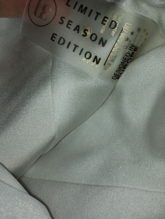 Vând rochie de mireasa