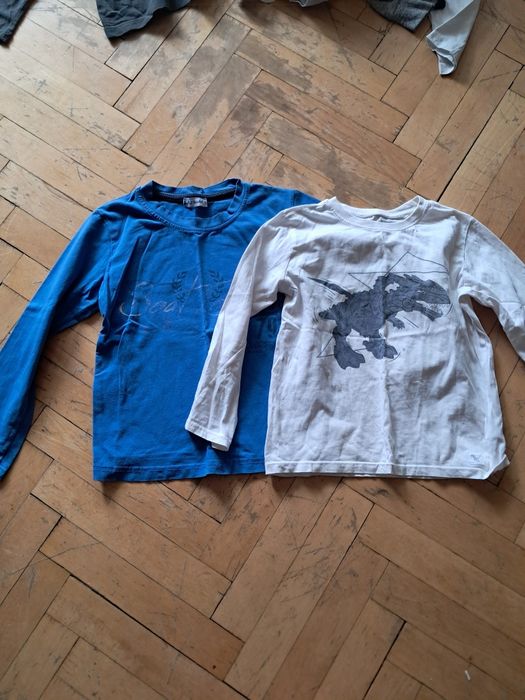 10 блузи  122 - 128 - общо 5€