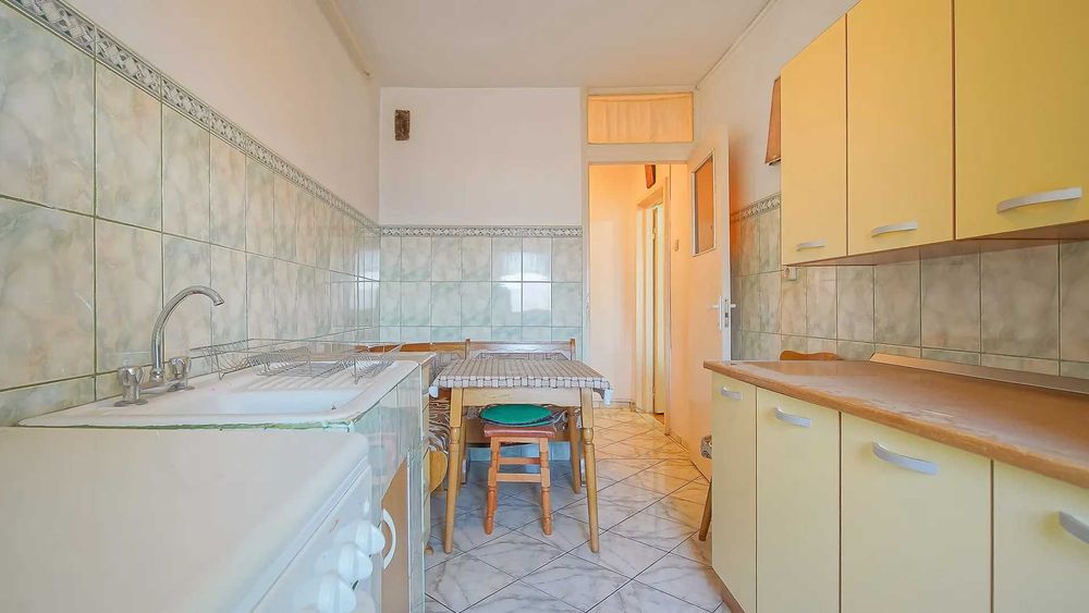 Apartament 3 camere de vanzare , Cartierul Magurii. Codlea