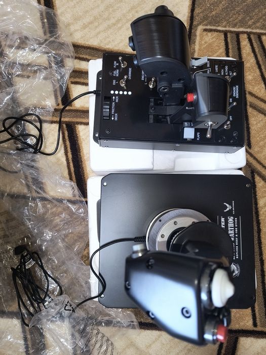 Авио джойстици на Thrustmaster