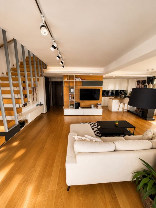 Penthouse Parcul Subarini  Apartament 4 camere tersa de inchiriat Sibiu