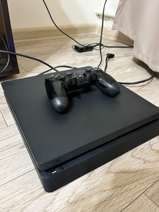 Ps4 slim на 1тб с дисками