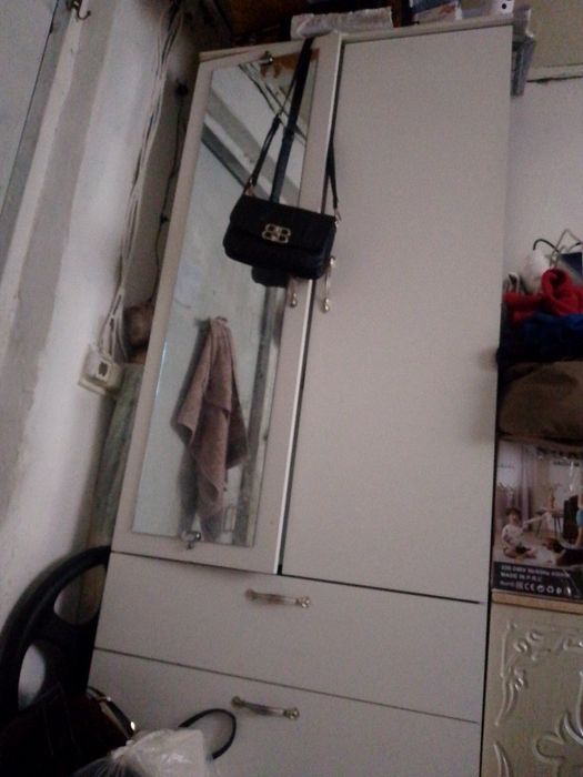 Шкаф очень дешево продам за 30 тыс