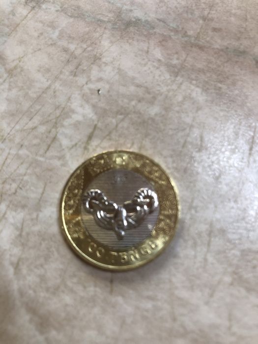 Продам юбилейные монеты