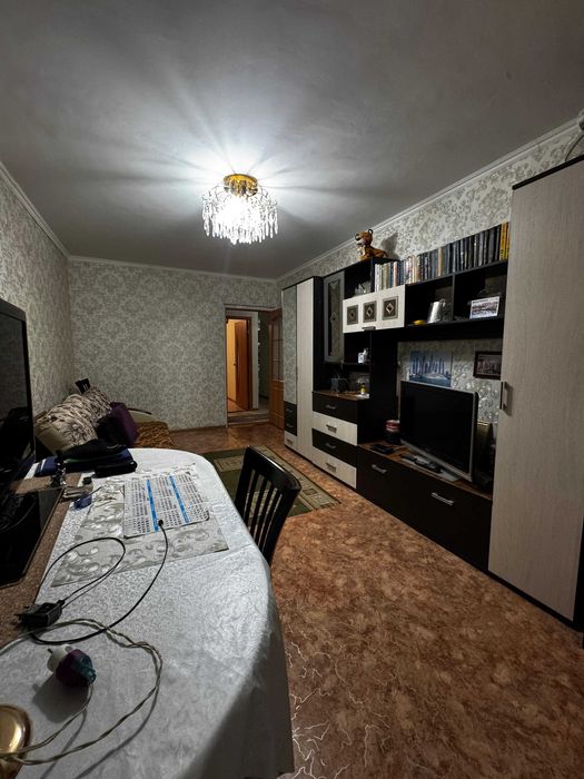 Продам 2х комн кв 5мкр Тургенева