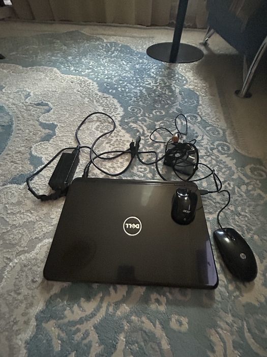 Ноут бук  фирма dell