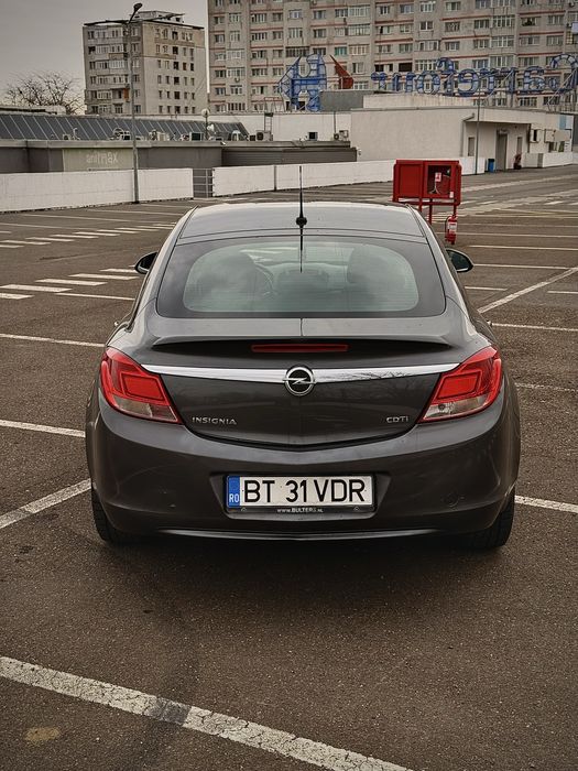 Vand/schimb Opel Insignia 2010
