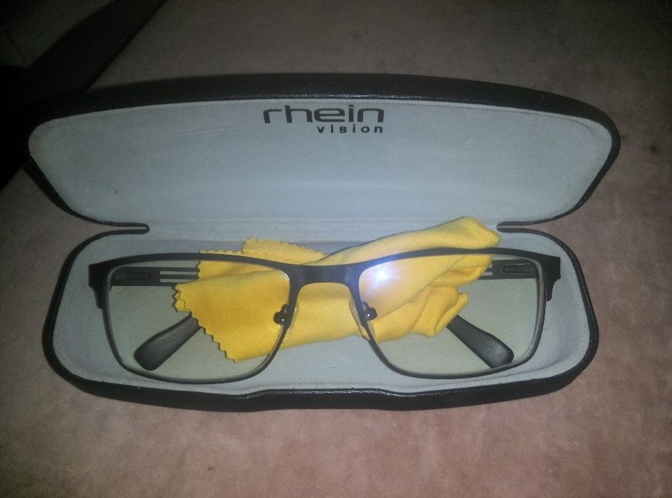 Ochelari noi, dioptrie mica, Rhein Vision C1550