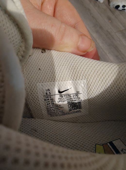 Кроссовки фирменные. Оригинал Nike