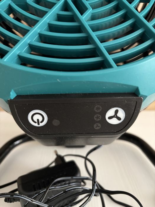 Акумулаторен вентилатор VONROC