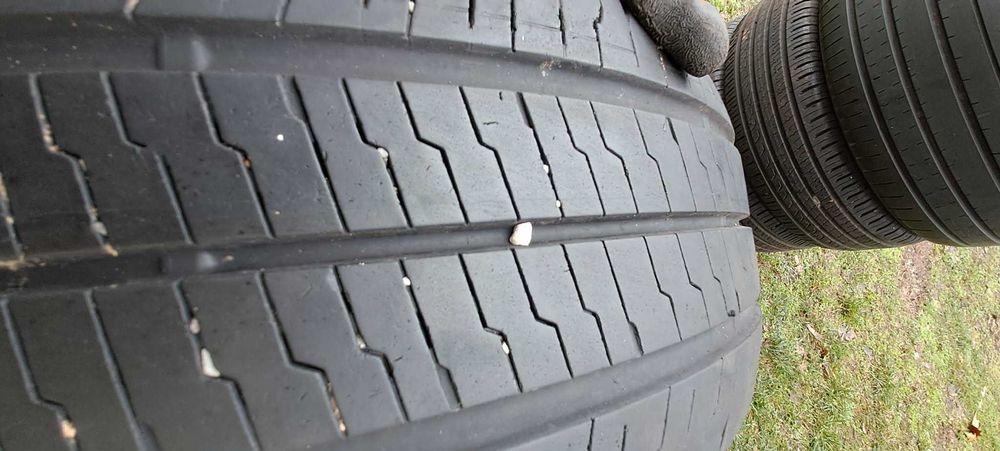 4бр. 235/65/16C Continental VanContactEco Dot2022 Цена 340лв