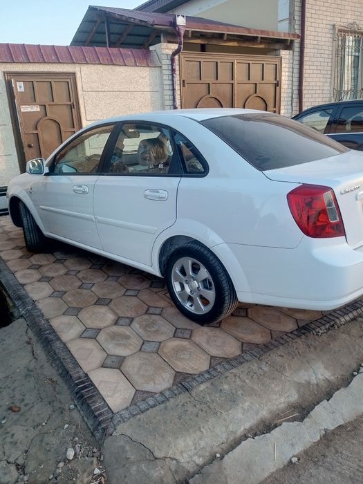 Chevrolet Lacetti avtomat 2023 yil