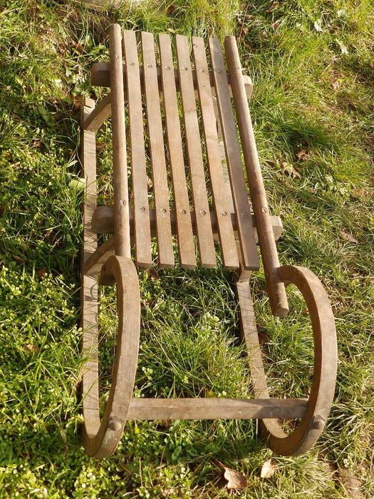 Детска дървена шейна