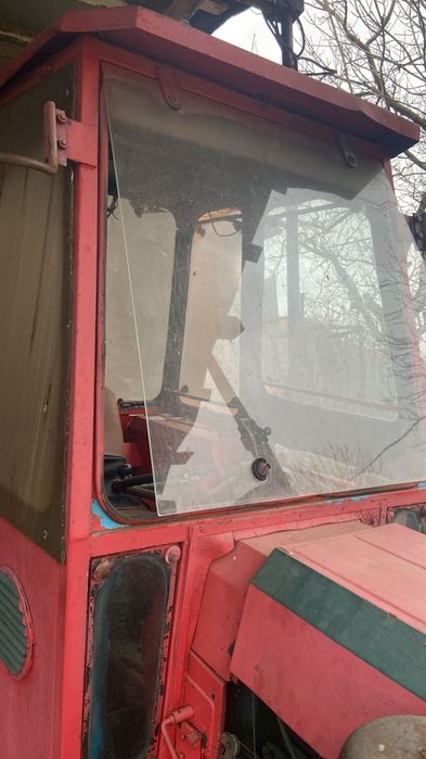 Vând tractor U445 Mat craiova din 1992