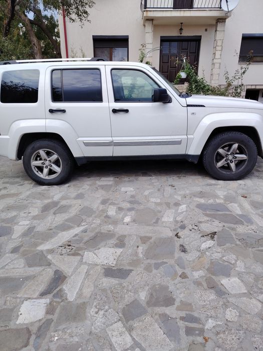 Jeep cheeroke de vanzare