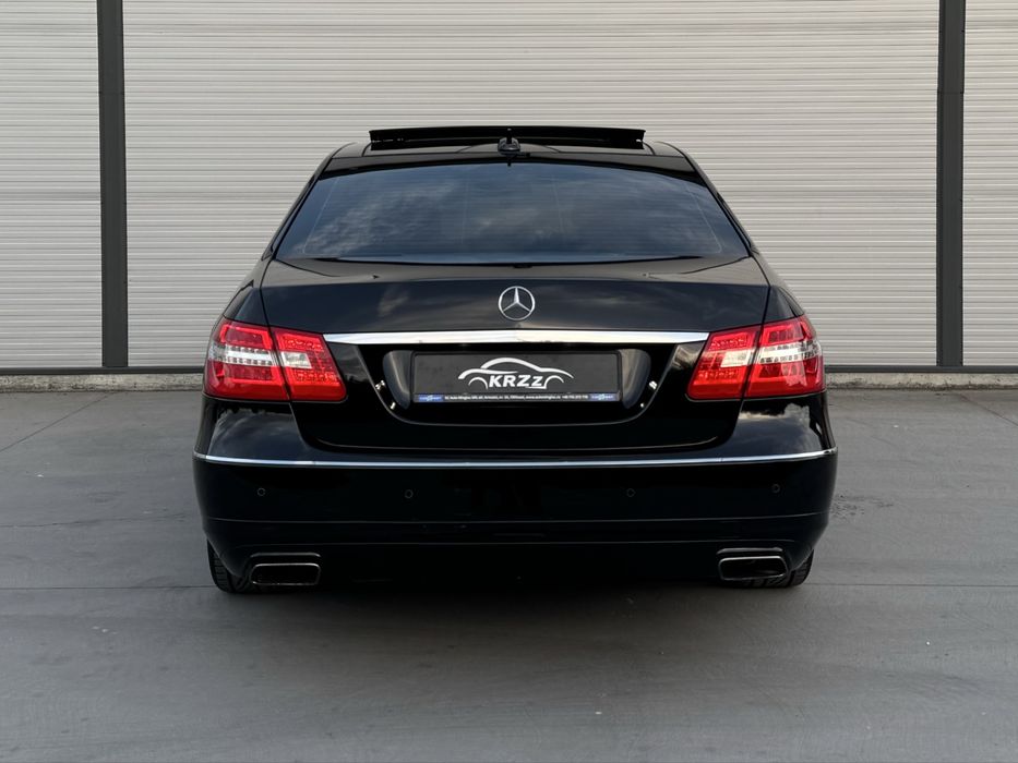 MERCEDES-BENZ E-Class 2012 — imagine 5