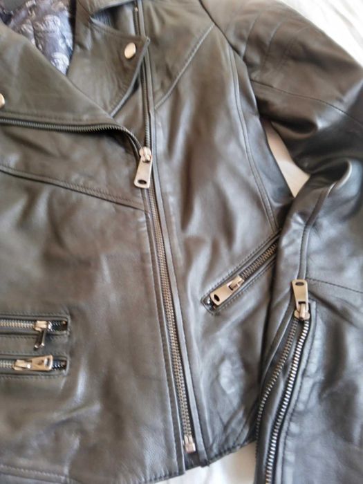 Продавам кожено яке от естествена кожа