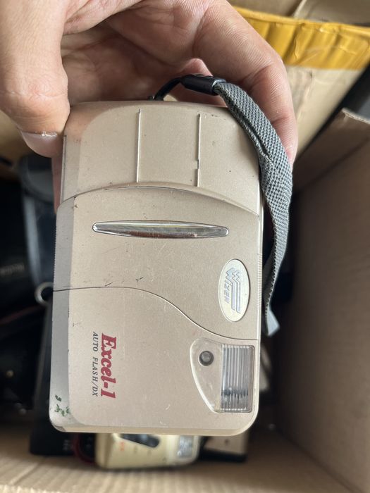 Продам Пленочные Фотоаппараты