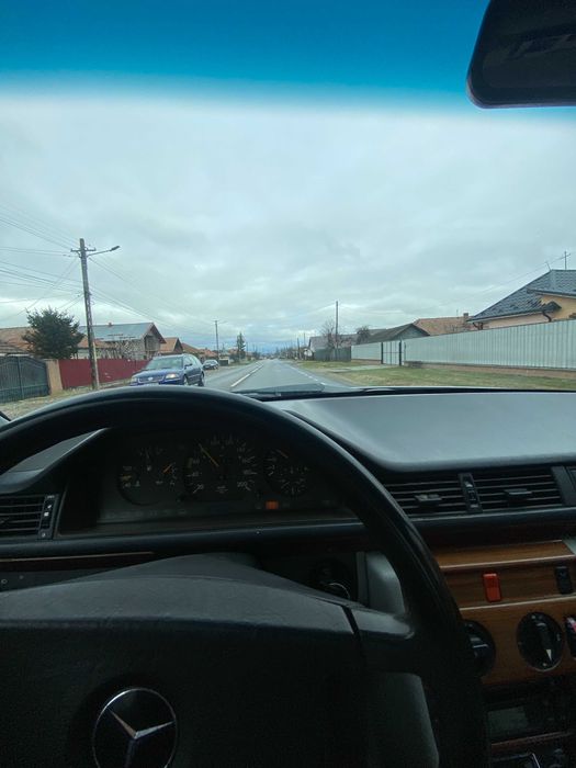 VAND/SCHIMB Mercedes-Benz W124 250D Phase II + piese rezerva