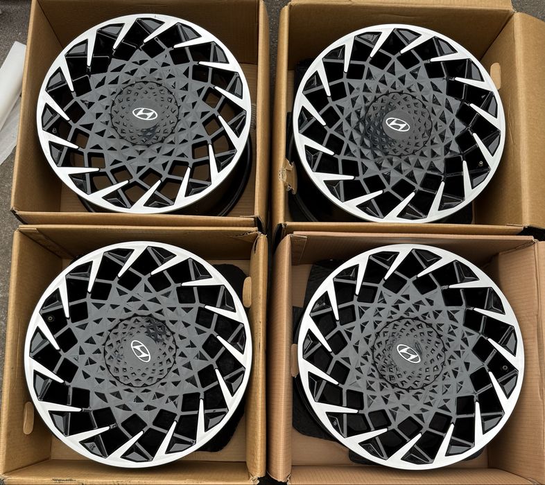 Диски оригинал хундай 4шт