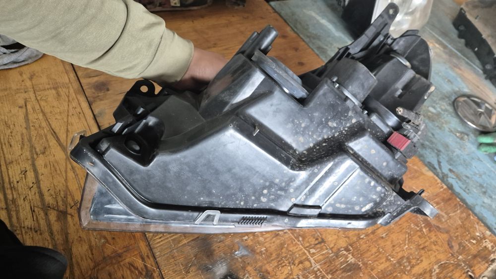 Леви Фарове за Опел Астра H 2004- 2009г