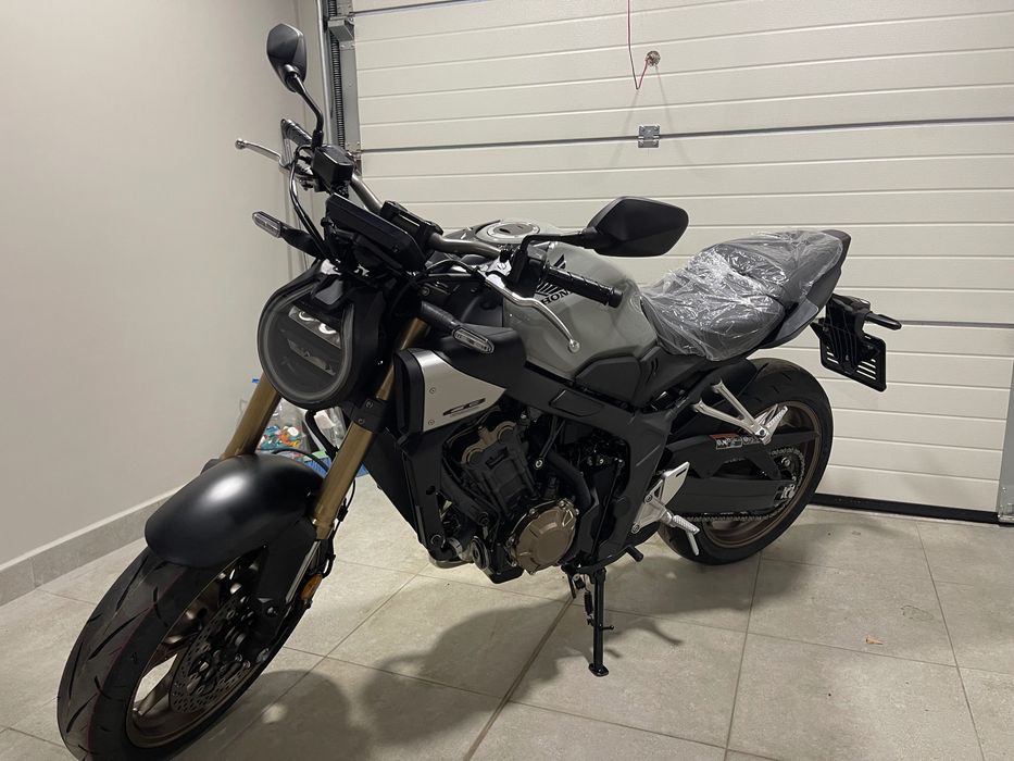 Honda CB650R 2024